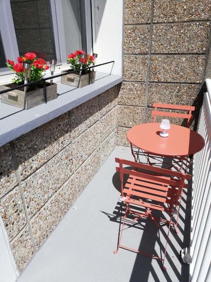 Sur Les Falaises Apartment Диеп Екстериор снимка